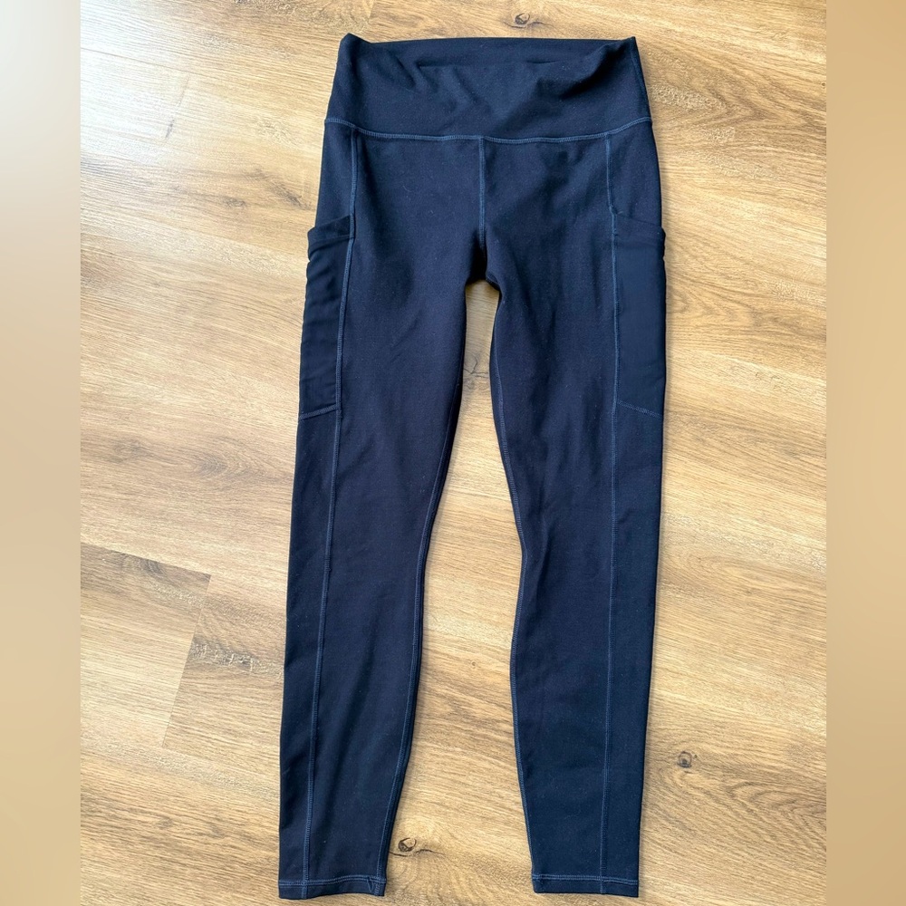 Fabletic’s Power Hold Workout Leggings with Side Pockets